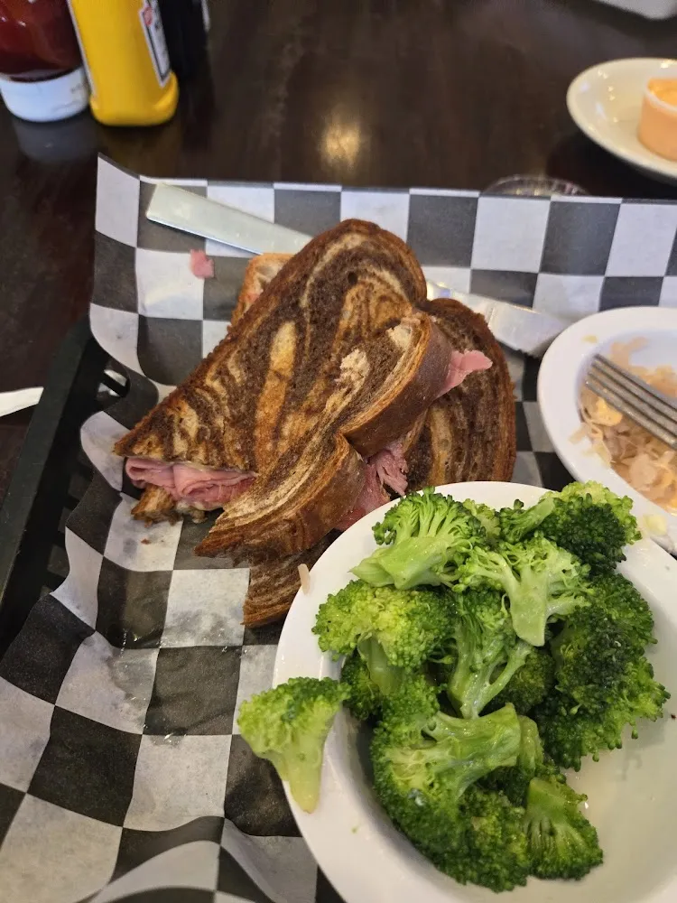 Reuben Sandwich with Broccoli