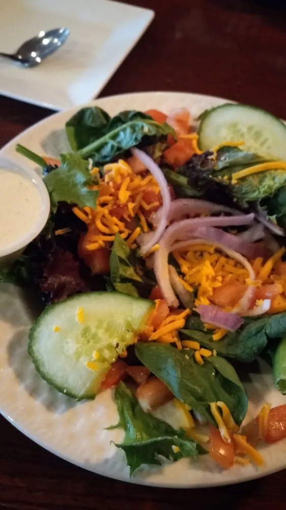 Side Salad with Ranch Dressing